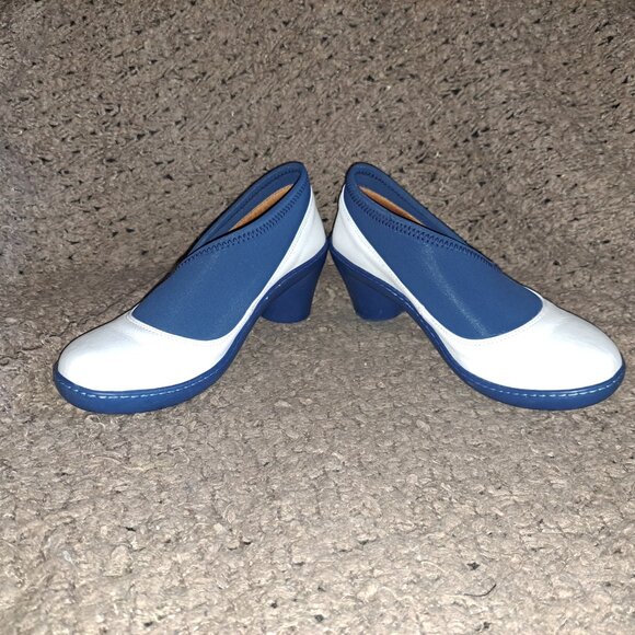 THE ART COMPANY-White Leather & Blue Nylon Sock Sneakers-Size 37/6.5-Near Mint - Picture 4 of 8